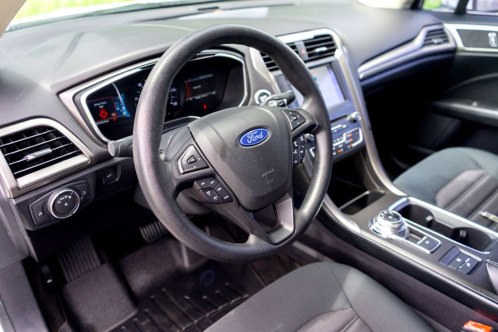 Used Car 2018 Ford Fusion Hybrid  Se For Sale Under $15,000 In Taylor, Texas