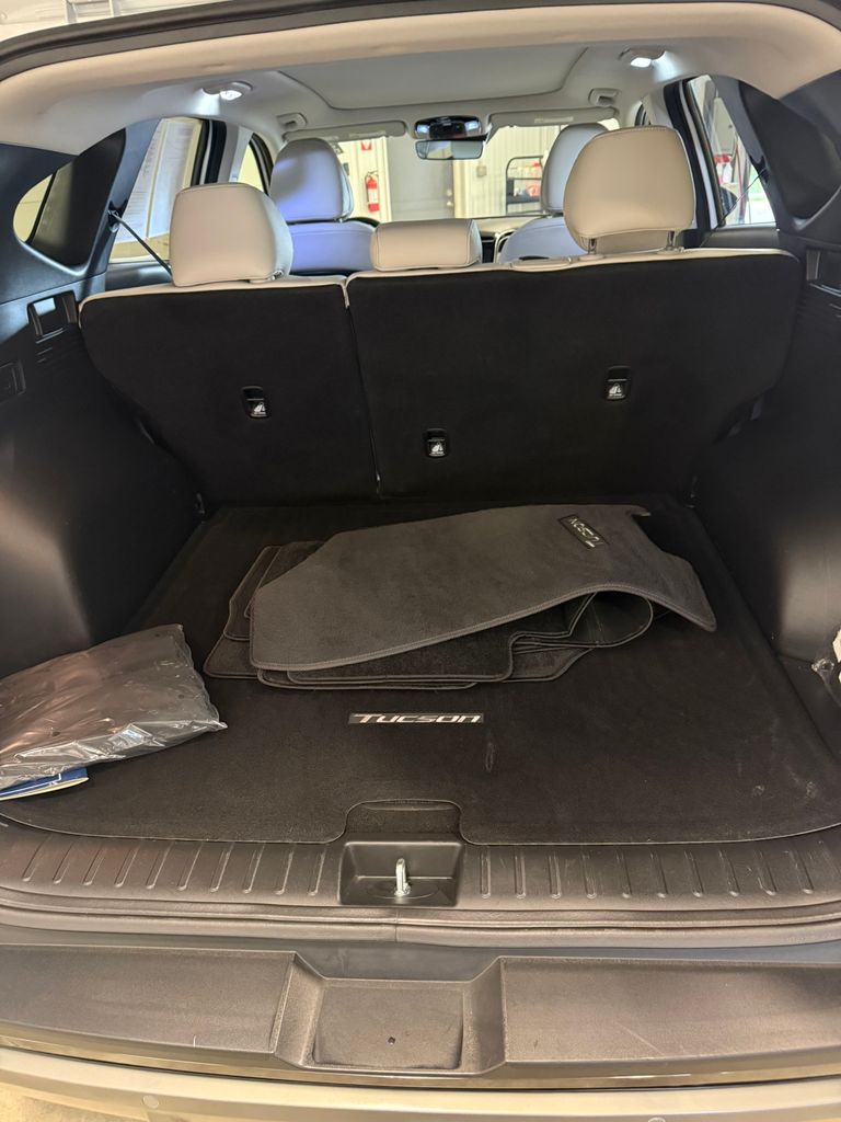 used 2023 Hyundai Tucson car, priced at $26,290