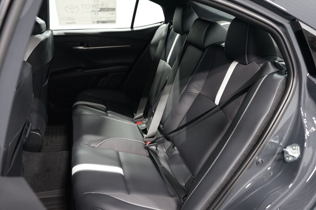 Thumbnail: 2025 Toyota Camry - 30