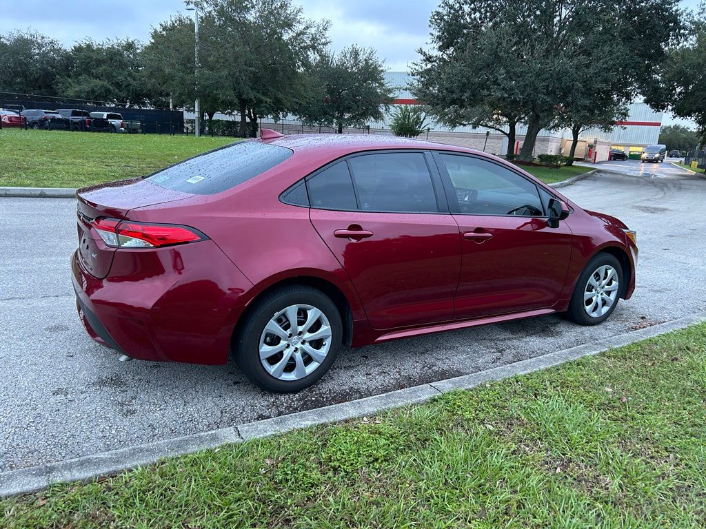 Thumbnail: 2022 Toyota Corolla - 5