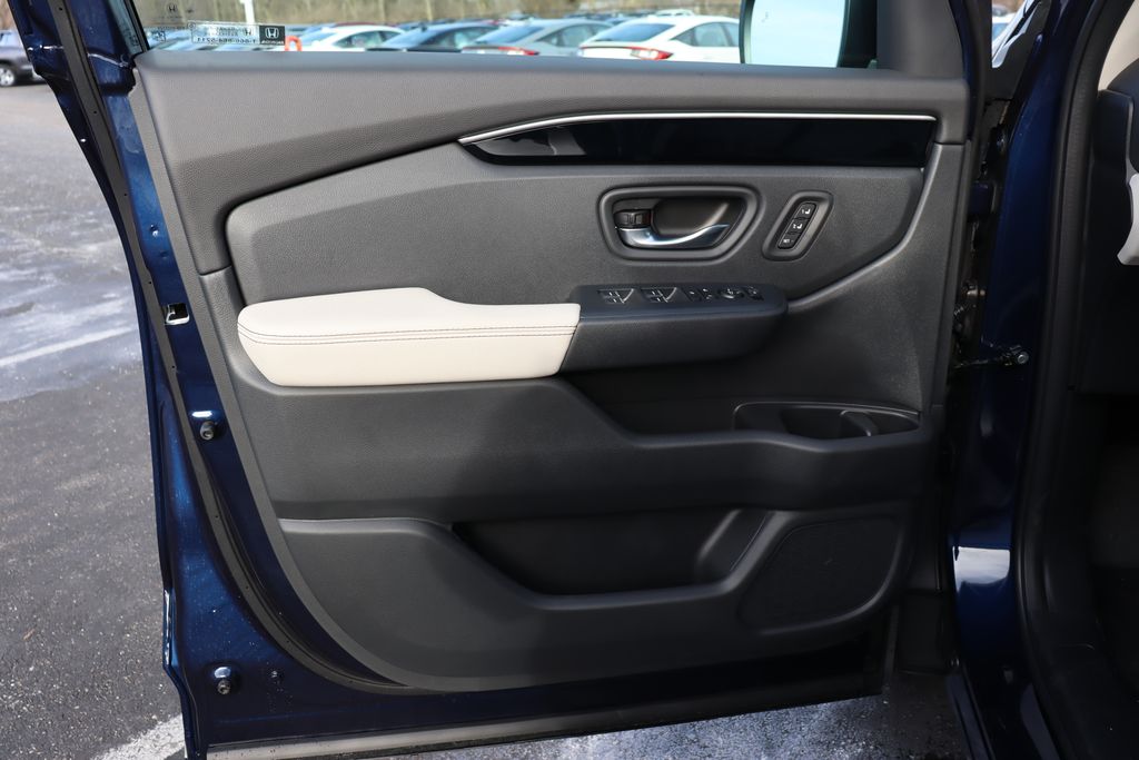 Thumbnail: 2026 Honda Passport - 27