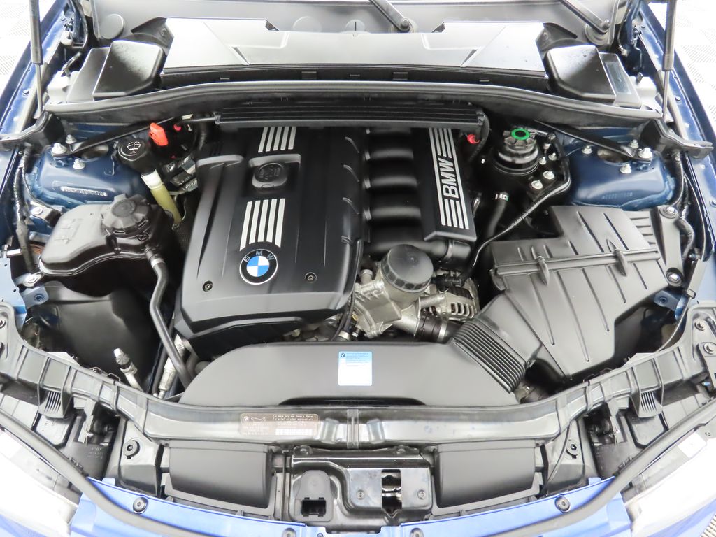 2009 BMW 1 Series 128i 26