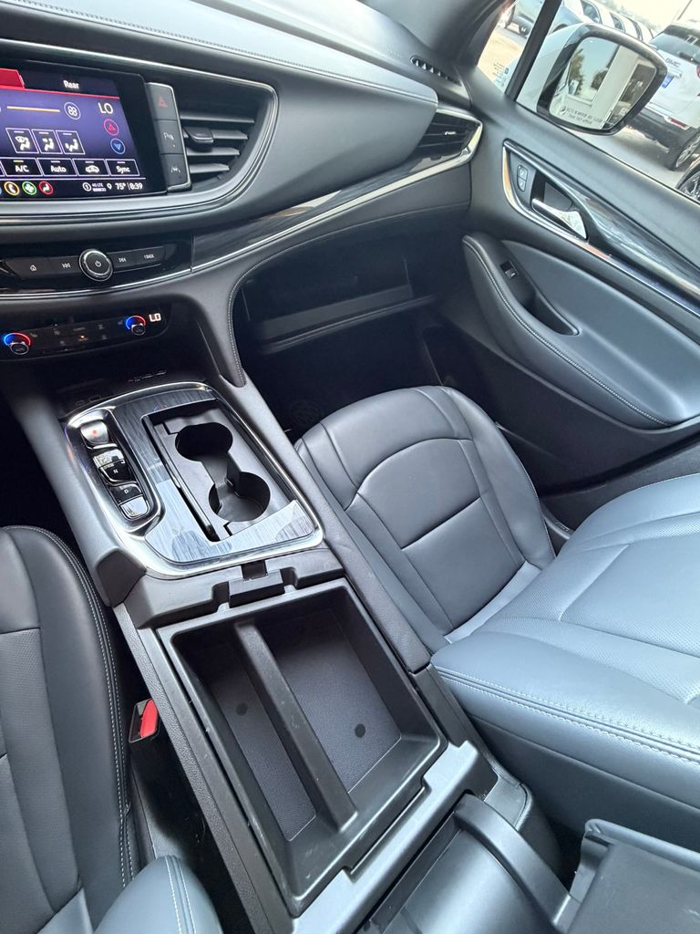 Used 2024 Buick Enclave SUV