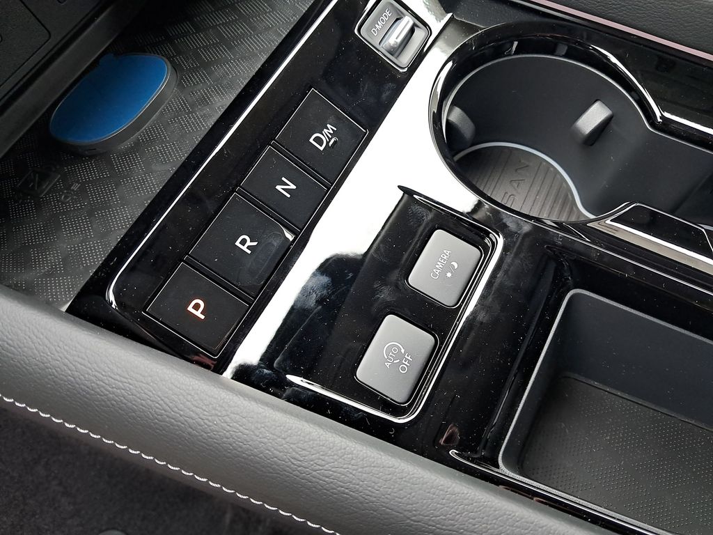 2026 Nissan Murano Platinum White at John Sisson Motors