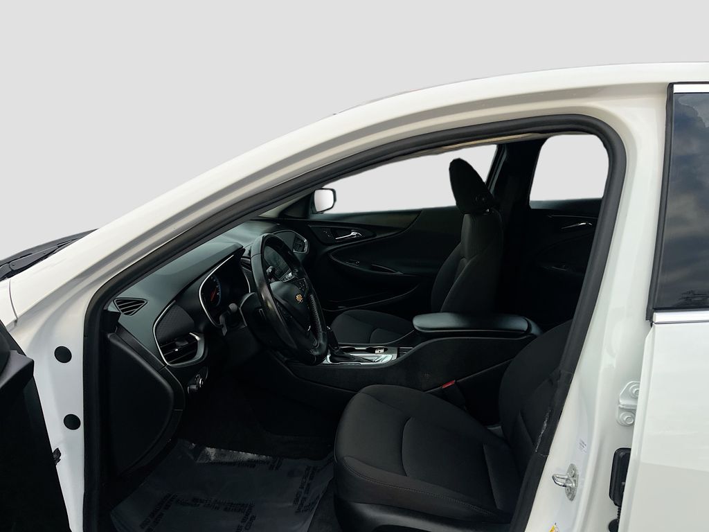 Used 2020 White Chevrolet RS image 20