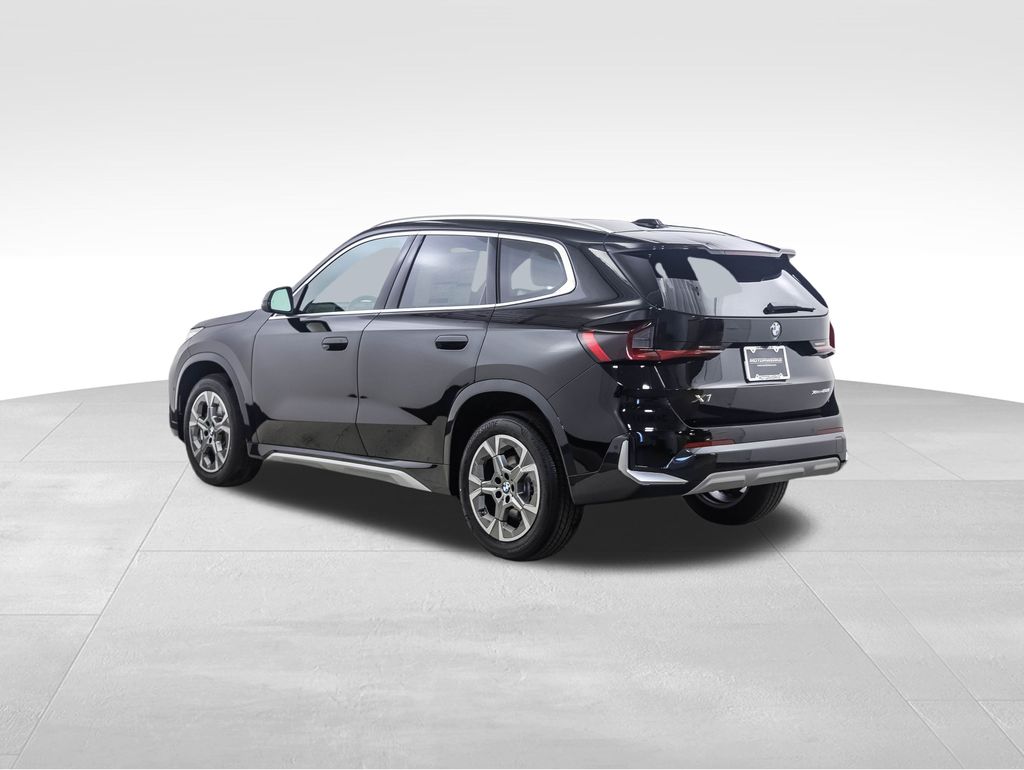 Thumbnail: 2026 BMW X1 - 4