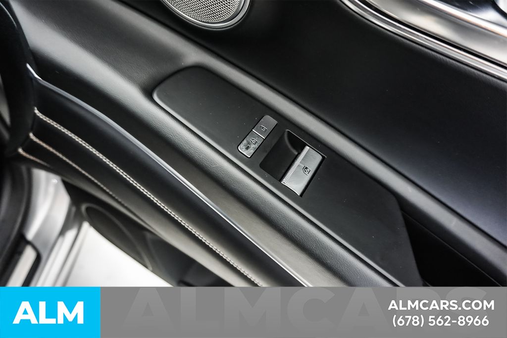 Used 2023 Silver Genesis 3.5T image 41
