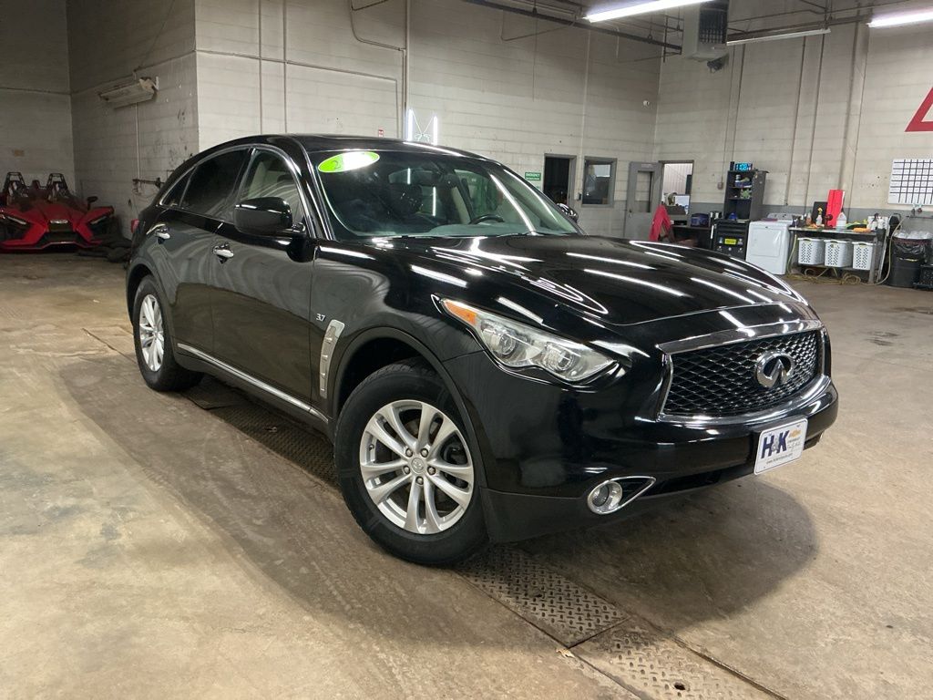 2017 INFINITI QX70 AWD