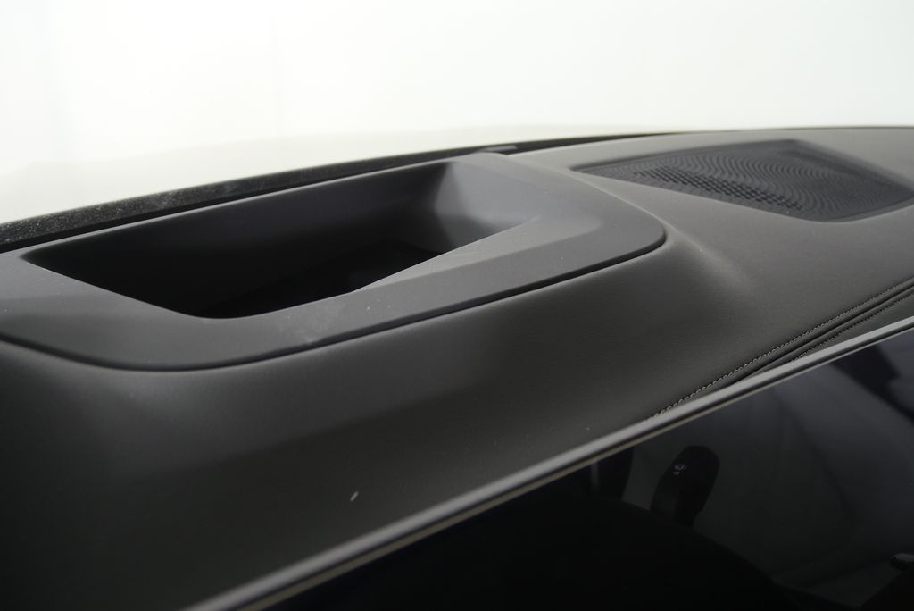 Thumbnail: 2026 BMW X5 - 17