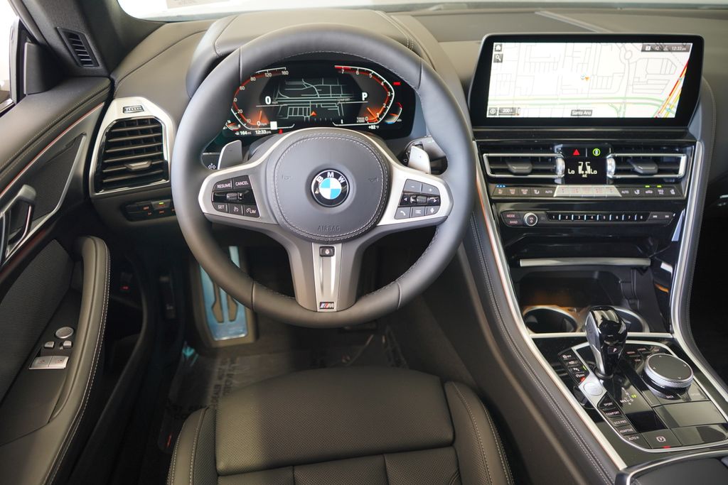 Thumbnail: 2026 BMW 8 Series - 16