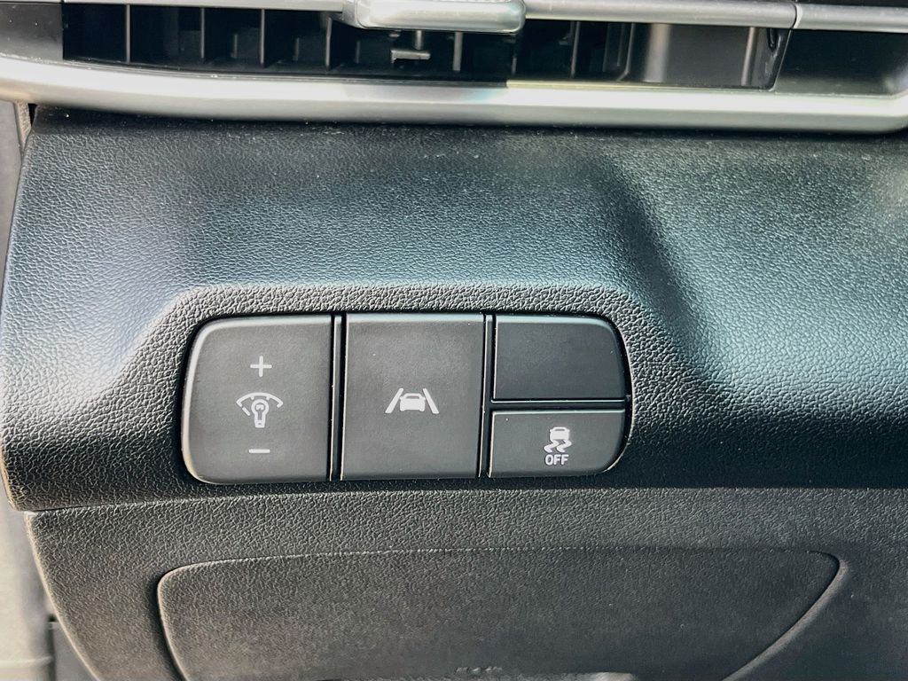 2023 Hyundai Elantra SEL Black at Monument Chevrolet