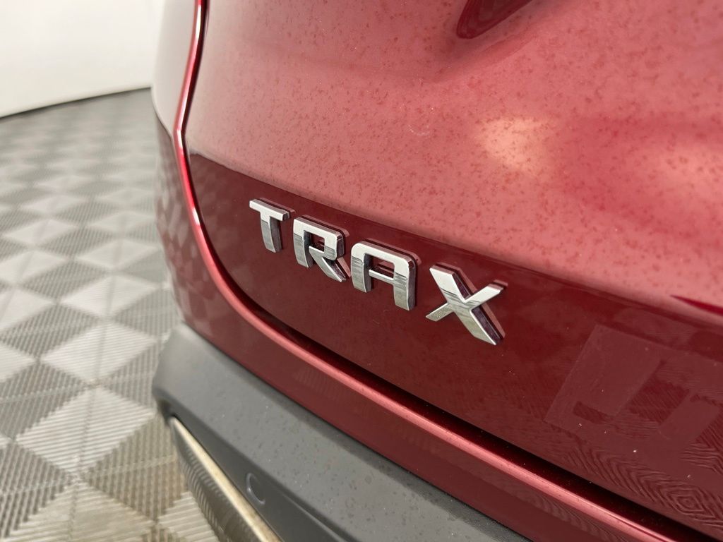 Thumbnail: 2024 Chevrolet Trax - 4