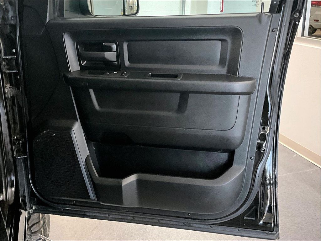 2022 Ram 2500 — photo 12