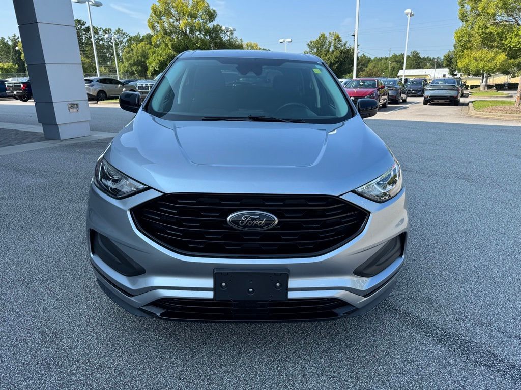 Silver Metallic 2022 Ford Edge SUV / Crossover All-Wheel Drive 8-Speed Automatic