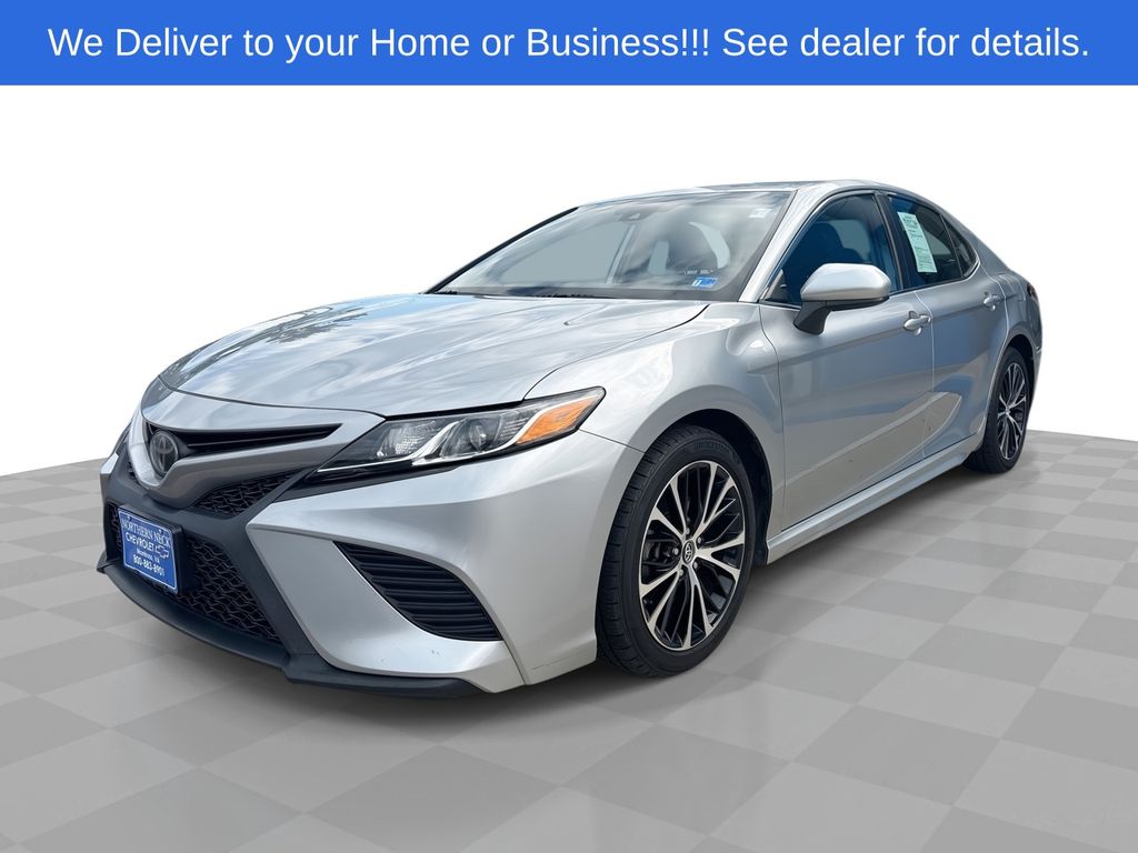 Celestial Silver Metallic 2019 Toyota Camry Sedan Front-Wheel Drive 8-Speed Automatic