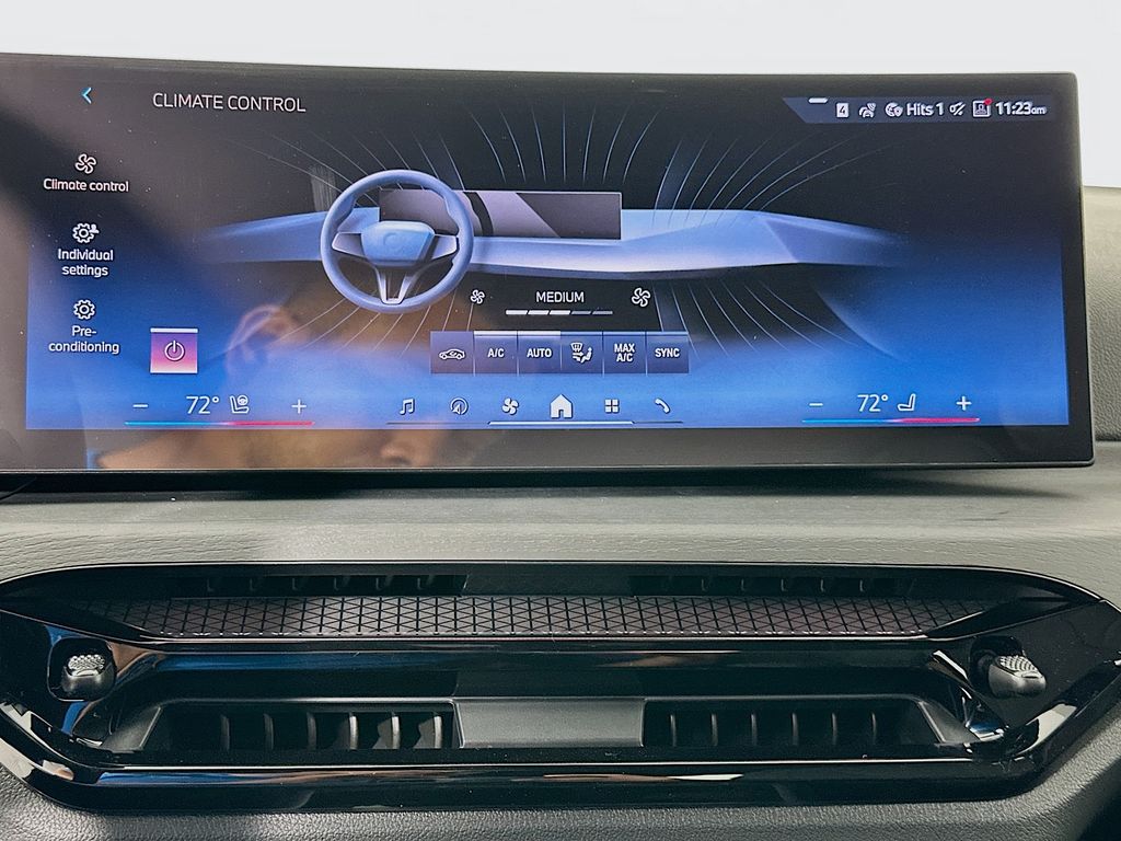 Thumbnail: 2026 BMW 3 Series - 14