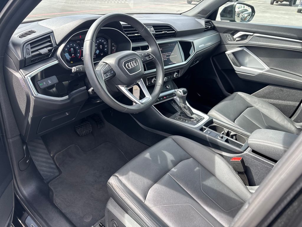 Used Car 2025 Audi Q3  Premium For Sale Under $35,000 In Austin, Texas