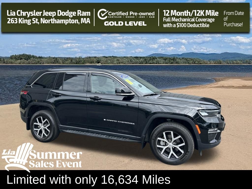 Diamond Black Crystal Pearlcoat 2024 Jeep Grand Cherokee SUV / Crossover Four-Wheel Drive 8-Speed Automatic