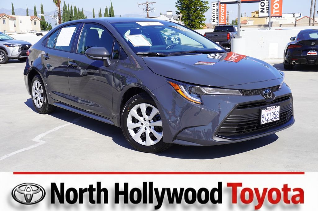 2026 Toyota Corolla LE FWD