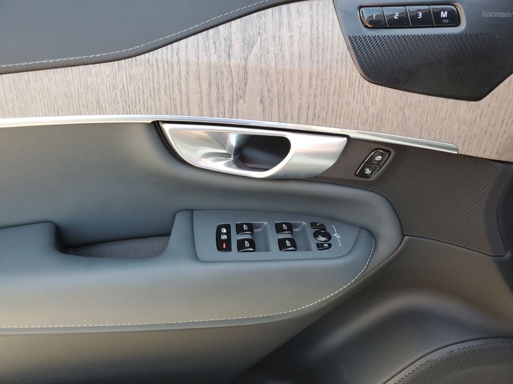 Used Car 2024 Volvo Xc90 Recharge Plug-in Hybrid  Ultimate For Sale In Austin, Texas