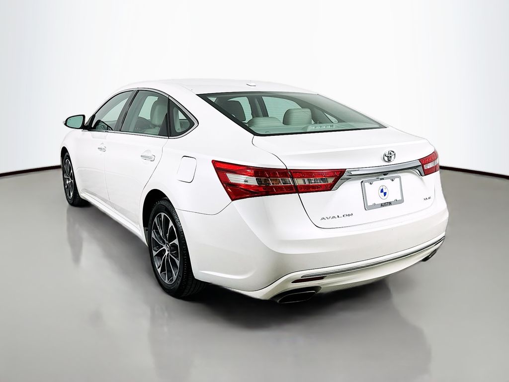 2017 Toyota Avalon Limited 7