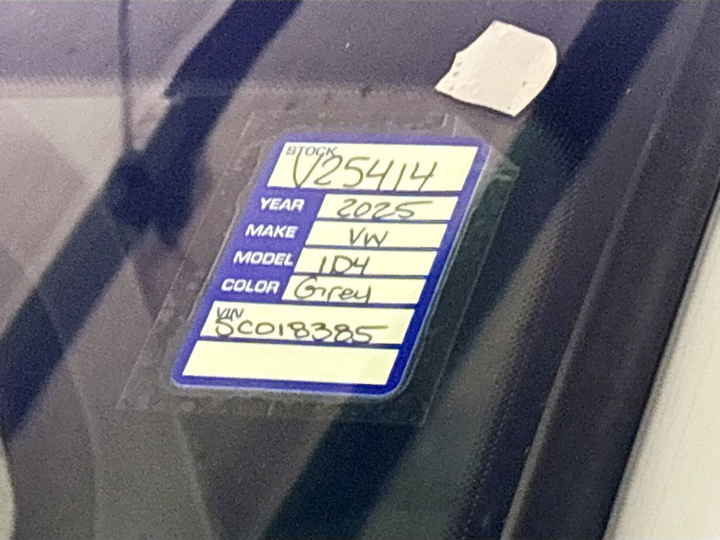 2025 Volkswagen ID.4 Pro