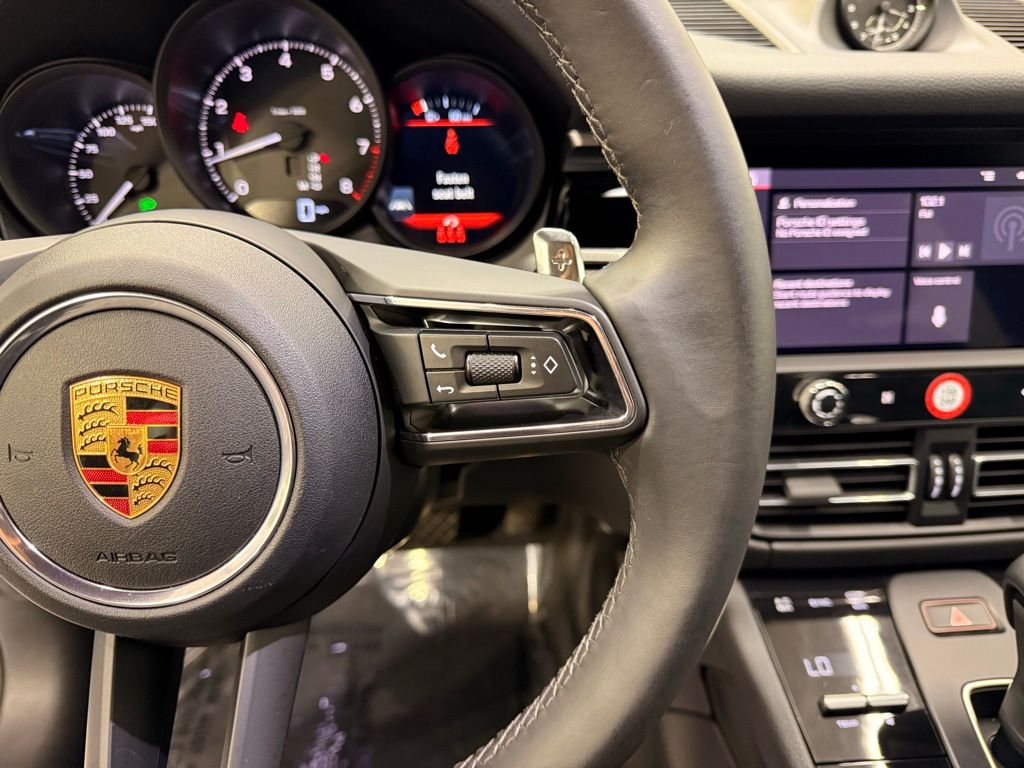 Thumbnail: 2022 Porsche Macan - 14