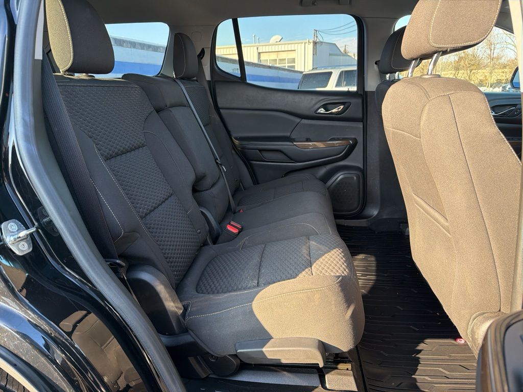 Thumbnail: 2018 GMC Acadia - 23