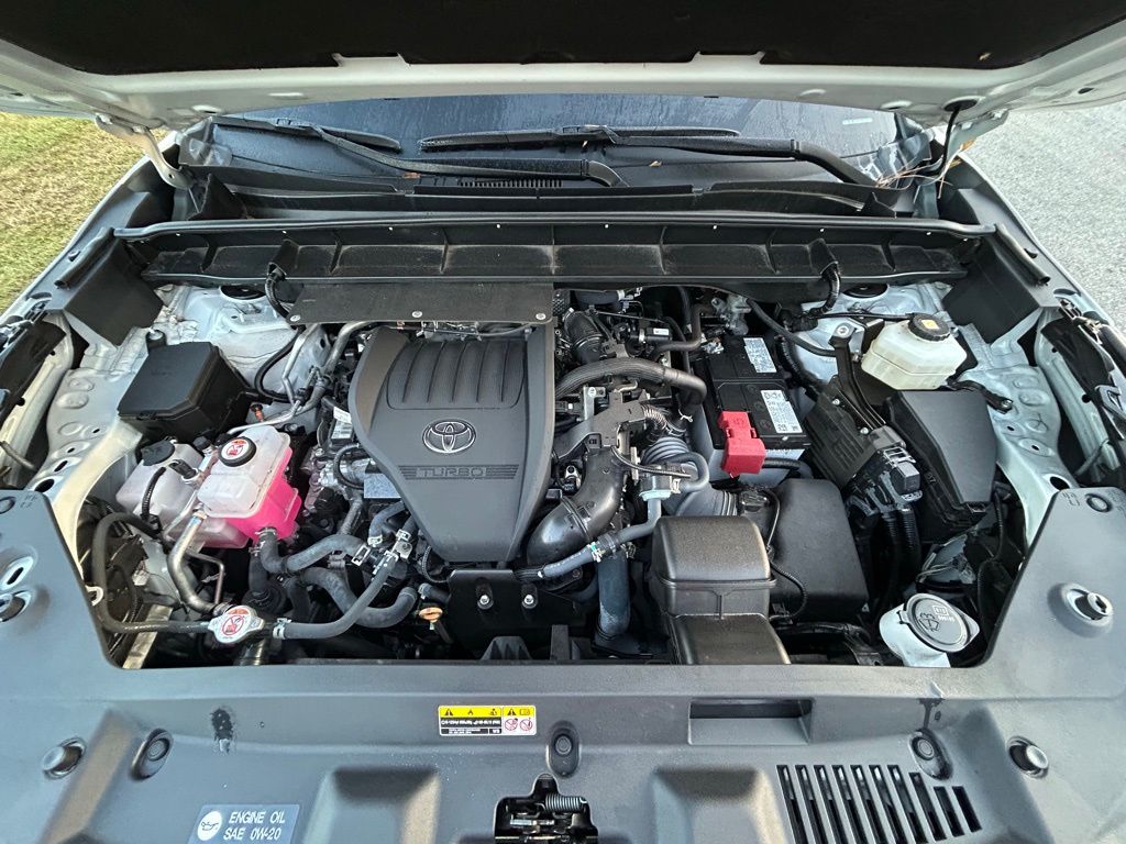 Thumbnail: 2024 Toyota Highlander - 11