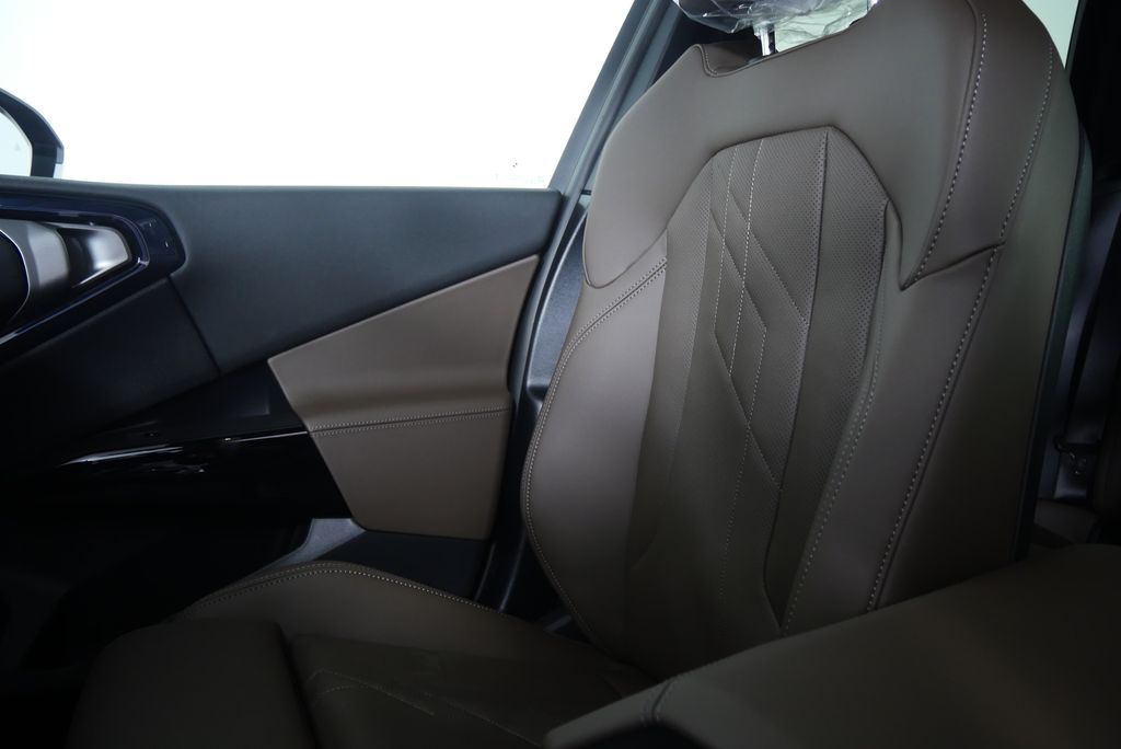 Thumbnail: 2026 BMW X3 - 21