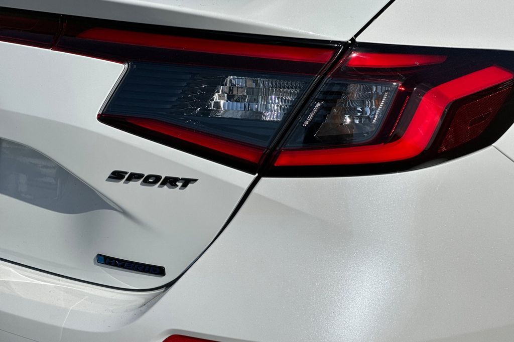 Used 2026 Platinum White Pearl Honda Sport image 28