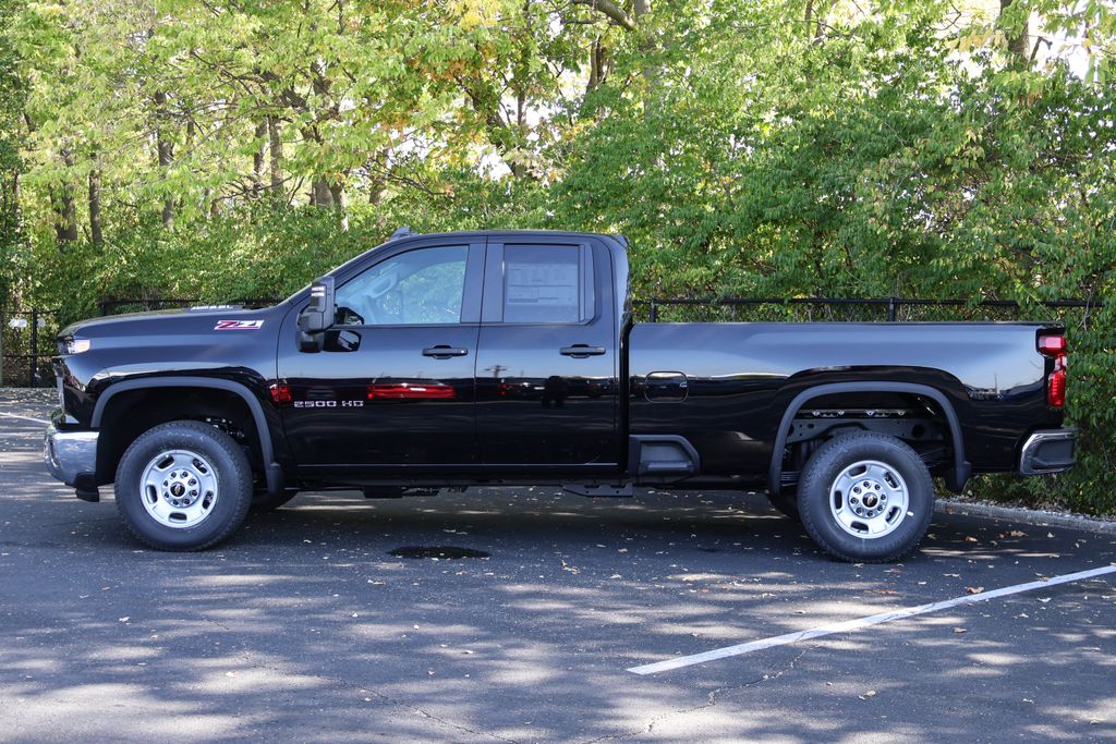 2025 Chevrolet Silverado 2500 Work Truck 4