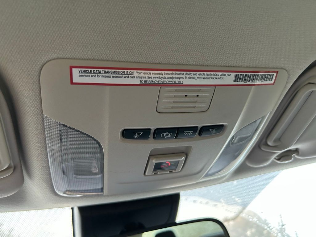 Thumbnail: 2021 Toyota Corolla - 28