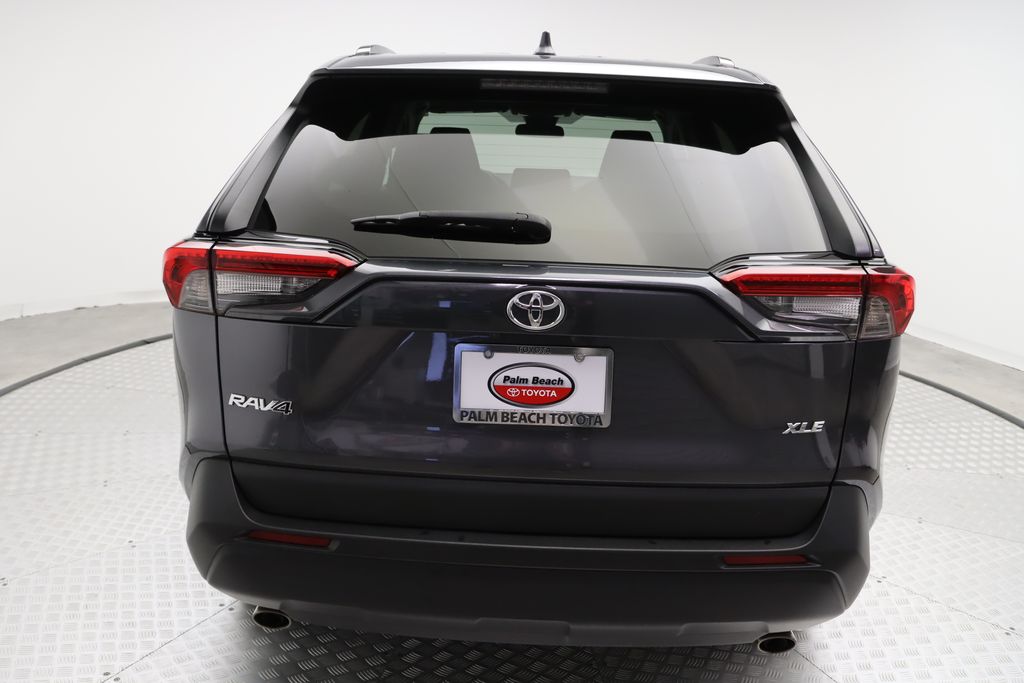 2024 Toyota RAV4 XLE 10