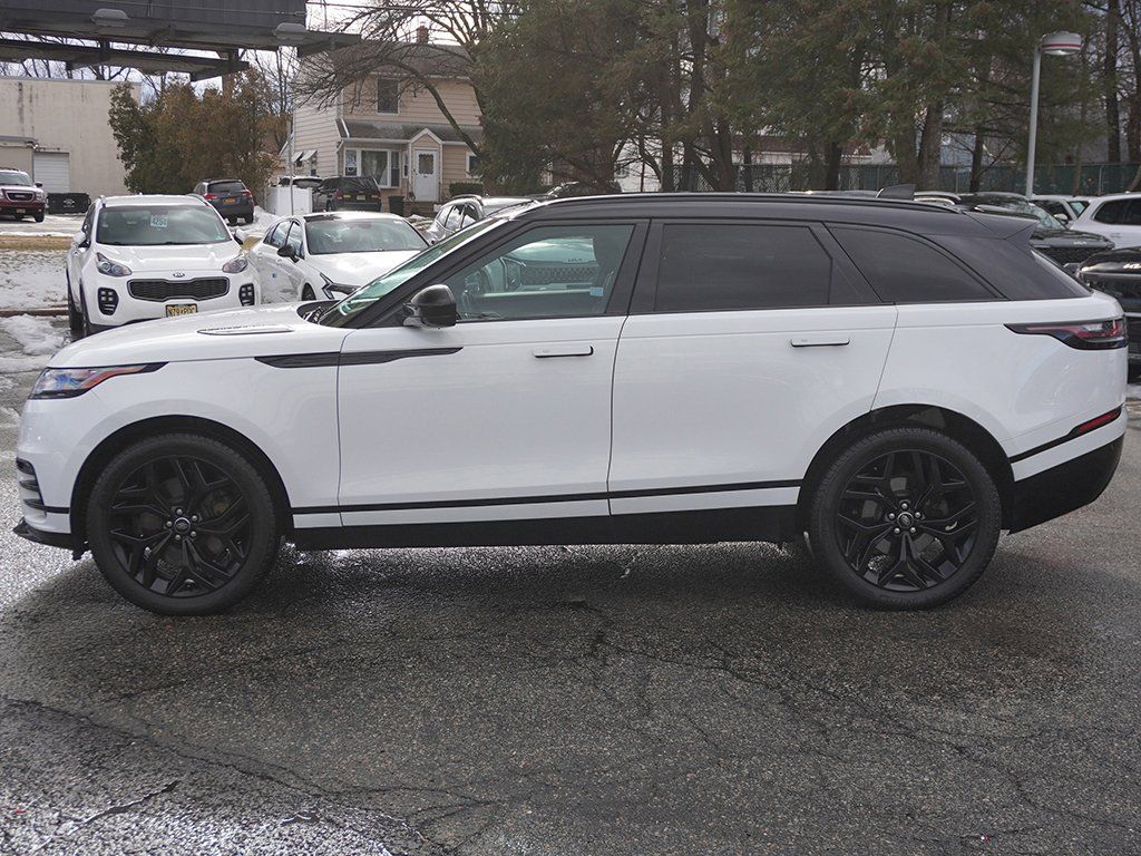 Used 2023 White Land Rover HST image 22