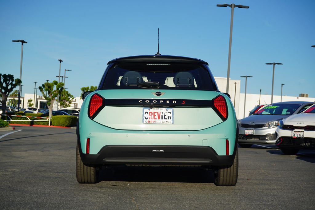 Thumbnail: 2026 MINI Cooper - 4