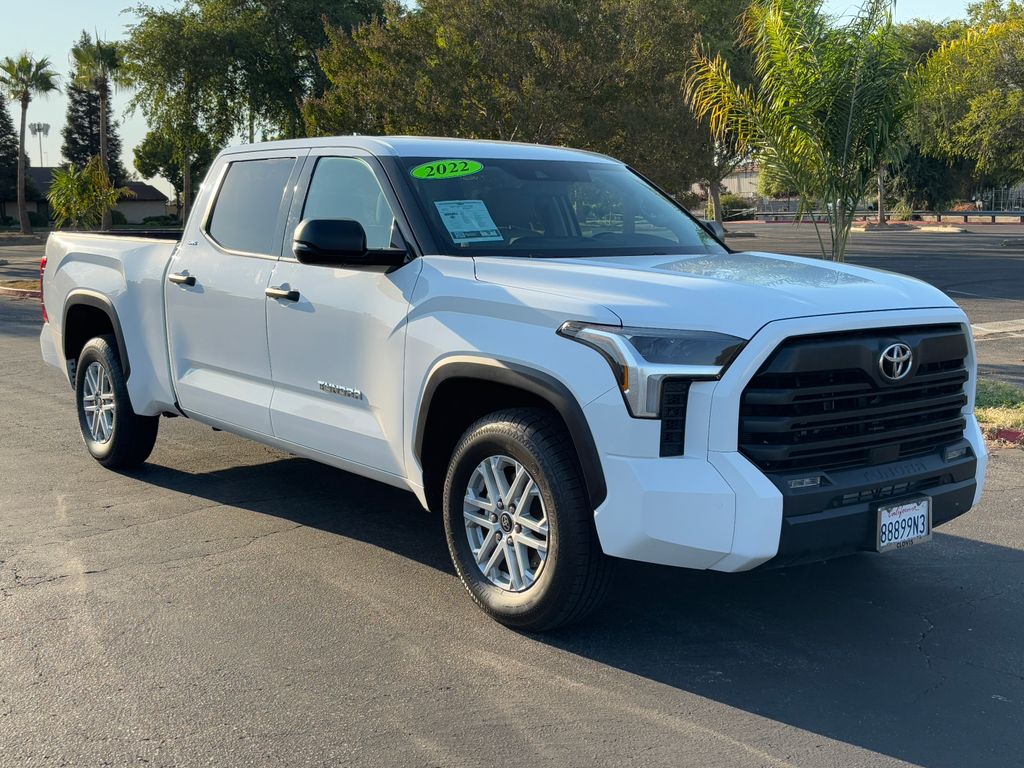 Thumbnail: 2022 Toyota Tundra - 3