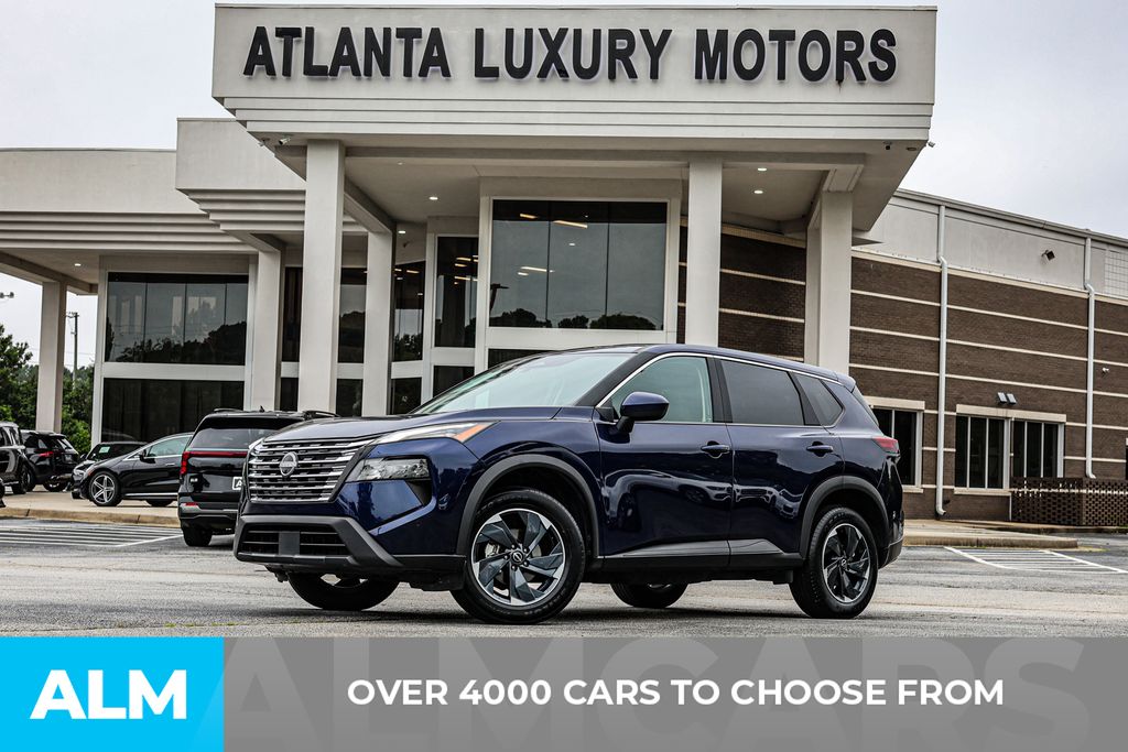 Used 2025 Blue Nissan SV image 3