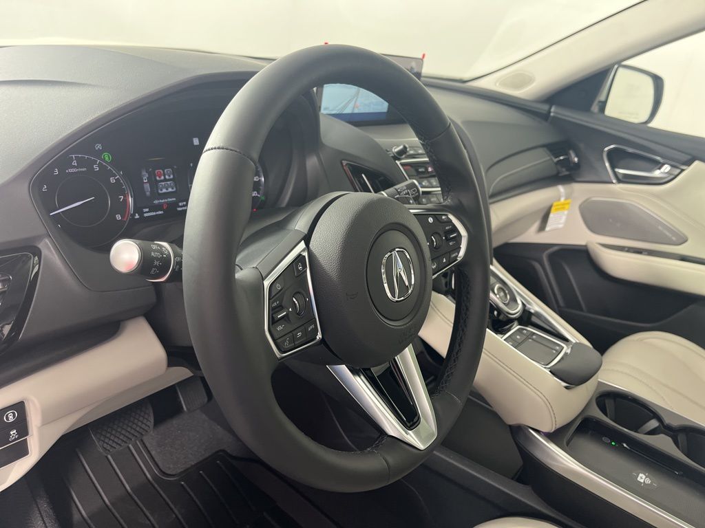 Thumbnail: 2026 Acura RDX - 25