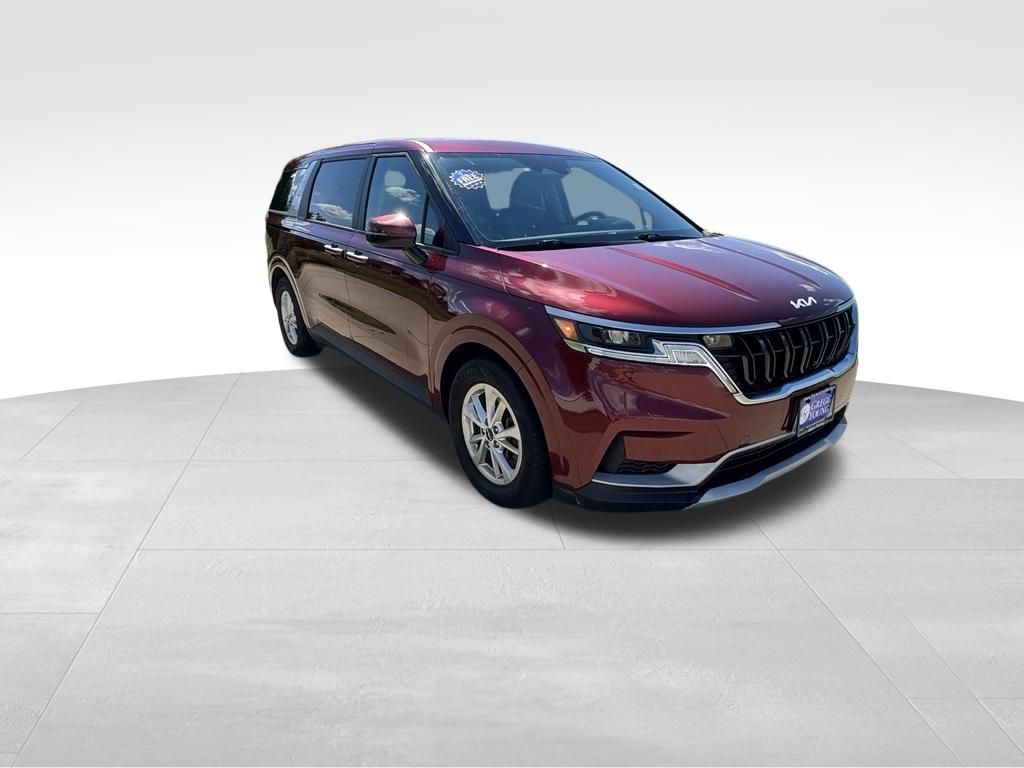 Used 2022 Kia Carnival Van