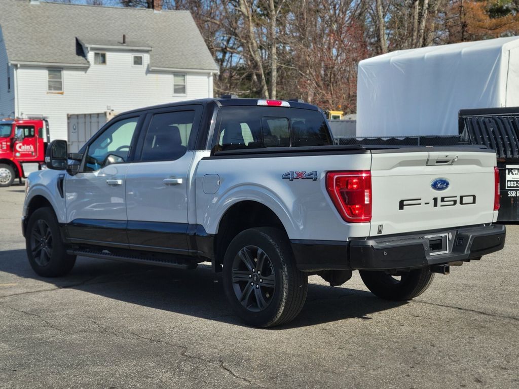 View vehicle photo 3