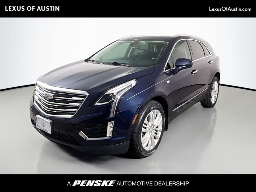Thumbnail: 2017 Cadillac XT5 - 1
