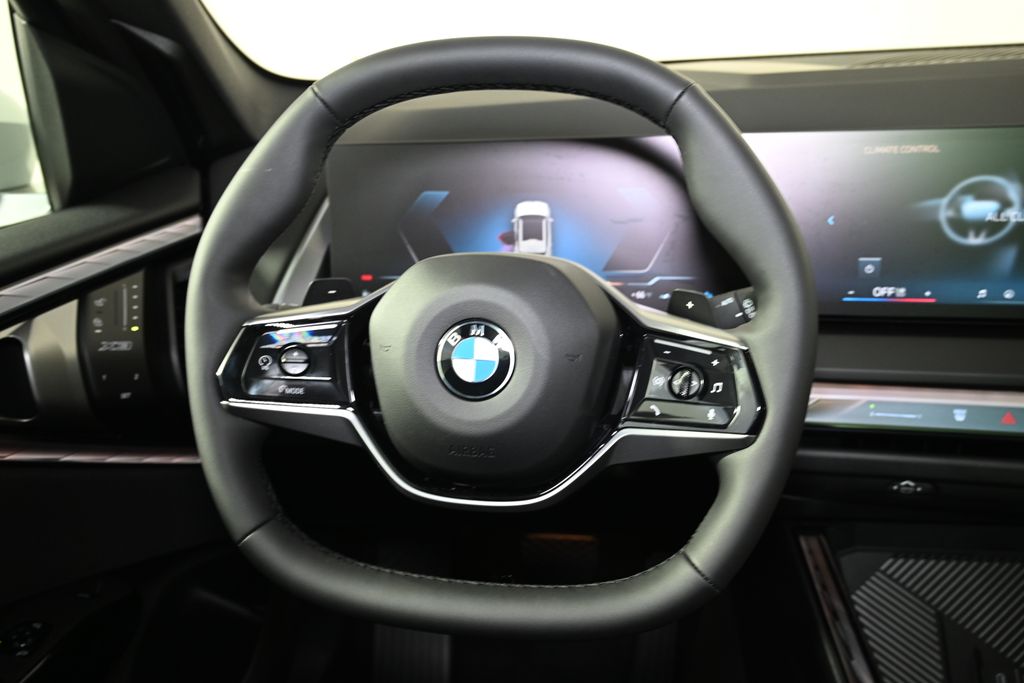 Thumbnail: 2026 BMW X3 - 17