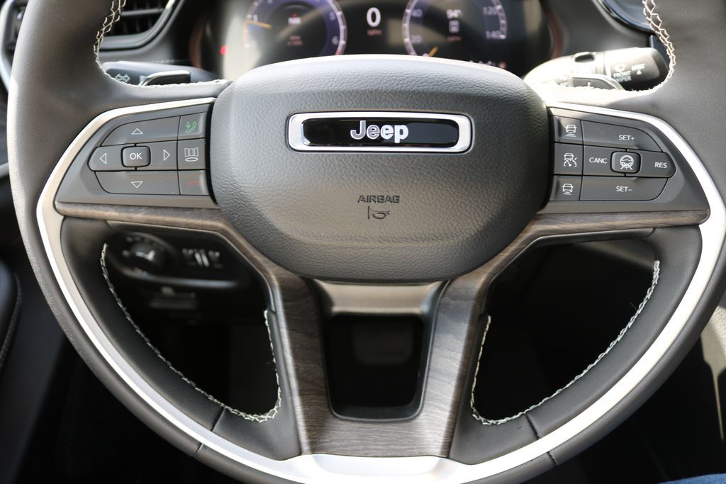 New 2026 White Jeep Altitude image 21