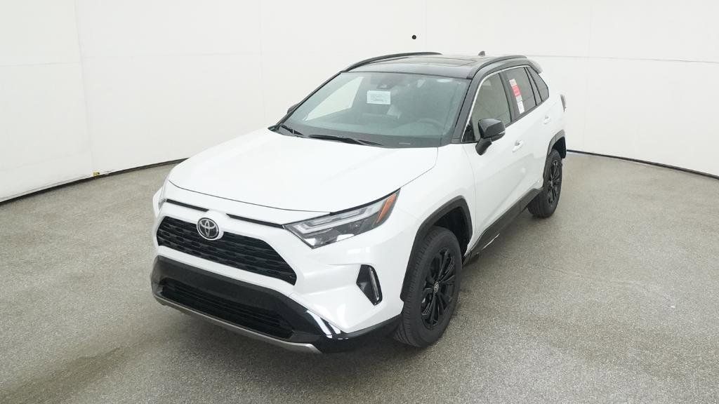 Thumbnail: 2025 Toyota RAV4 - 17