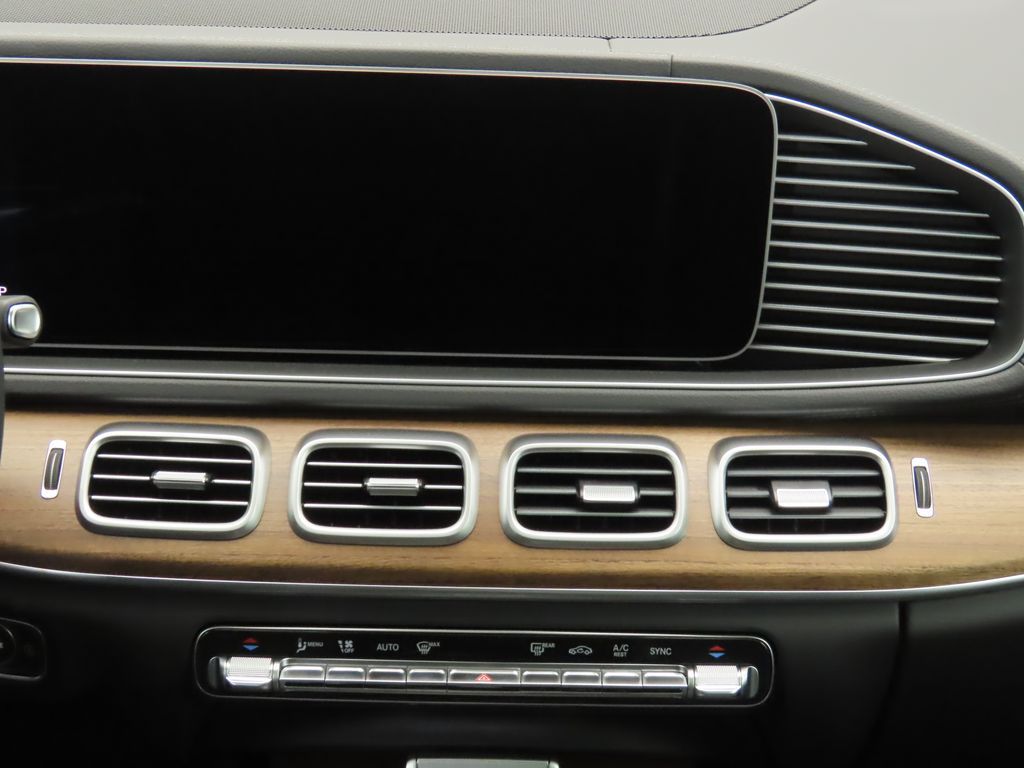 Thumbnail: 2026 Mercedes-Benz GLS - 15