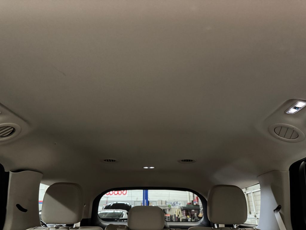 2023 Ford Explorer Base