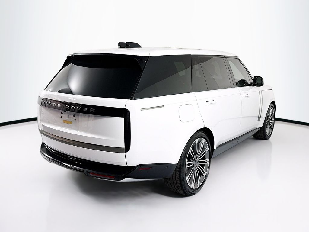 Thumbnail: 2026 Land Rover Range Rover - 5