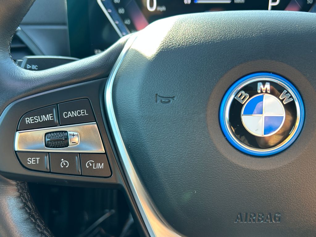 2022 BMW i4 eDrive40 19