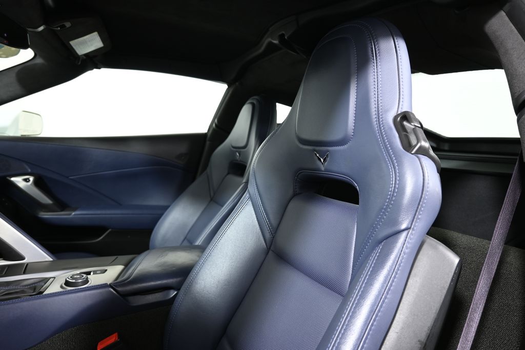 Thumbnail: 2016 Chevrolet Corvette - 15